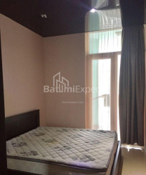 Квартира 2-комн 57 м² - Юрьевская, Батуми