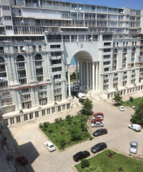 Квартира 2-комн 57 м² - Юрьевская, Батуми