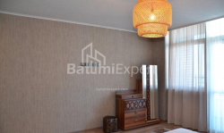 Квартира 82 м² - Нико Пиросмани, Батуми, Грузия