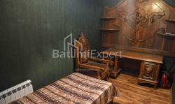 Квартира 4-комн 100 м² - Петра Меликишвили, Батуми