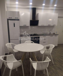 Квартира 55 м² - Шерифа Химшиашвили, Батуми, Грузия