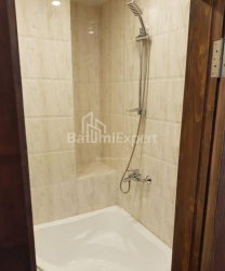 Квартира 45 м² - Зураба Горгиладзе, Батуми, Грузия