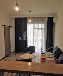 Квартира 3-комн 57 м² - Ильи Чавчавадзе, Батуми