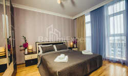 Квартира 2-комн 46 м² - Шерифа Химшиашвили, Батуми