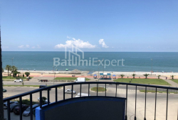 Квартира 2-комн 52 м² - Юрьевская, Батуми