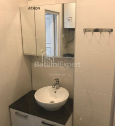 Квартира 55 м² - Шерифа Химшиашвили, Батуми, Грузия