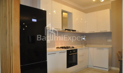 Квартира 3-комн 87 м² - Зураба Горгиладзе, Батуми