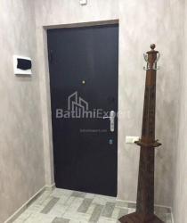 Квартира 2-комн 47 м² - Зураба Горгиладзе, Батуми