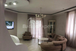 Квартира 4-комн 113 м² - Юрьевская, Батуми
