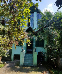 Квартира 3-комн 110 м² - Юрьевская, Батуми