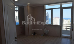 Квартира 3-комн 102 м² - Юрьевская, Батуми