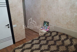Квартира 3-комн 76 м² - Юрьевская, Батуми