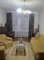 Квартира 3-комн 100 м² - Зураба Горгиладзе, Батуми