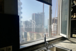 Квартира 3-комн 80 м² - Юрьевская, Батуми