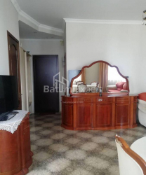 Квартира 3-комн 80 м² - Юрьевская, Батуми