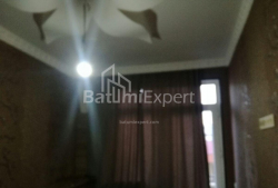 Квартира 2-комн 44 м² - Шерифа Химшиашвили, Батуми