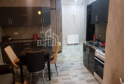 Квартира 2-комн 46 м² - Зураба Горгиладзе, Батуми
