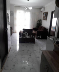 Квартира 3-комн 60 м² - Петра Багратиони, Батуми