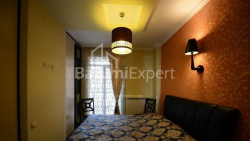 Квартира 4-комн 93 м² - Вахтанга Горгасали, Батуми