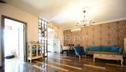 Квартира 4-комн 93 м² - Вахтанга Горгасали, Батуми