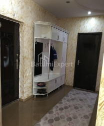 Квартира 4-комн 105 м² - Юрьевская, Батуми