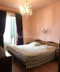 Квартира 3-комн 150 м² - Генерала Аслана Абашидзе, Батуми