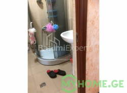 Квартира 3-комн 83 м² - Юрьевская, Батуми