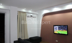 Квартира 3-комн 72 м² - Юрьевская, Батуми