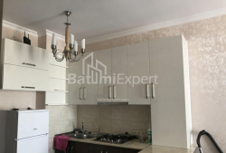 Квартира 2-комн 38 м² - Юрьевская, Батуми