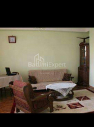 Квартира 3-комн 93 м² - Юрьевская, Батуми