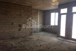 Квартира 2-комн 47 м² - Петра Багратиони, Батуми
