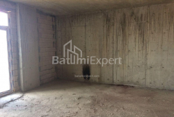 Квартира 2-комн 47 м² - Петра Багратиони, Батуми