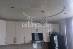Квартира 3-комн 84 м² - Юрьевская, Батуми