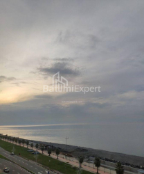 Квартира 2-комн 41 м² - Шерифа Химшиашвили, Батуми