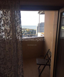 Квартира 3-комн 92 м² - Зураба Горгиладзе, Батуми