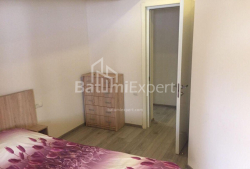 Квартира 3-комн 92 м² - Зураба Горгиладзе, Батуми