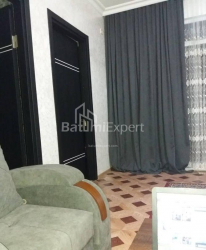 Квартира 4-комн 70 м² - Галактиона Табидзе, Батуми