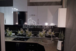 Квартира 4-комн 76 м² - Шалва Инасаридзе, Батуми