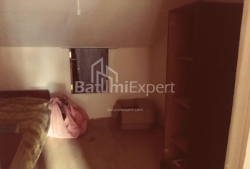 Квартира 3-комн 58 м² - Юрьевская, Батуми