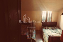 Квартира 3-комн 58 м² - Юрьевская, Батуми