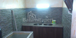 Квартира 3-комн 60 м² - Александра Грибоедова, Батуми