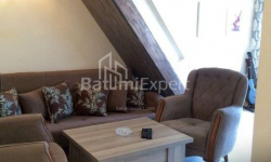 Квартира 3-комн 58 м² - Зураба Горгиладзе, Батуми