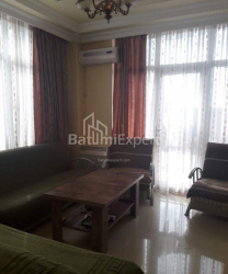 Квартира 2-комн 46 м² - Ангиса, Батуми
