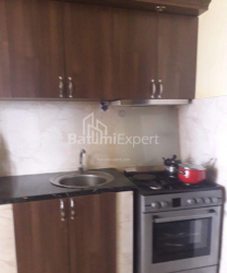 Квартира 2-комн 46 м² - Ангиса, Батуми