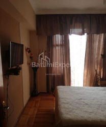Квартира 3-комн 68 м² - Зураба Горгиладзе, Батуми