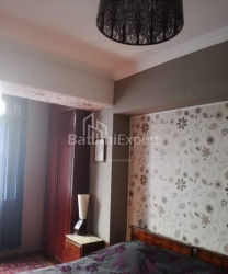 Квартира 3-комн 68 м² - Зураба Горгиладзе, Батуми