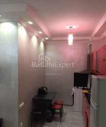 Квартира 2-комн 53 м² - Юрьевская, Батуми