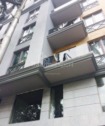 Квартира 4-комн 151 м² - Юрьевская, Батуми