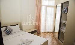 Квартира 2-комн 41 м² - Александра Пушкина, Батуми