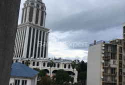 Квартира 5-комн 134 м² - Юрьевская, Батуми